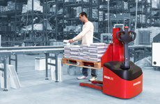 Manitou Stacky 14 combineert dragen en tillen featured image
