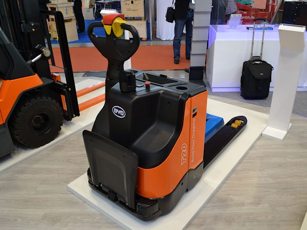 Nieuw Chinees heftruckmerk verrast met nieuw batterijtype featured image