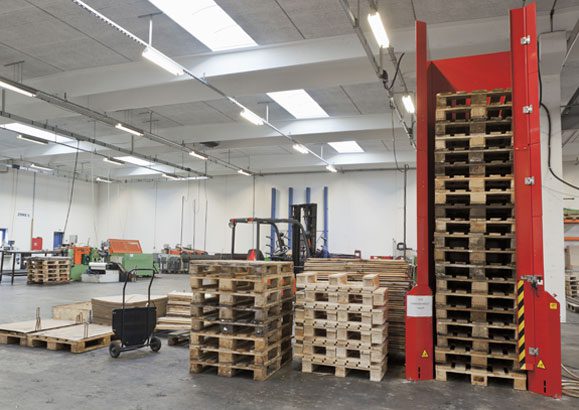 Palomat stapelt en ontstapelt 25 pallets elektrisch featured image