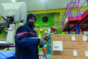 Trays of bakken zijn in het gehele proces overbodig; alle dozen worden direct gehandled