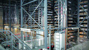 Kloppend hart van het nieuwe logistiek centrum is een automatisch kleingoedmagazijn. De dozenbuffer telt 77.500 opslaglocaties