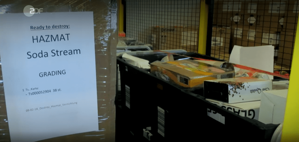 Video • Vernietigen is voor Amazon goedkoper dan doneren featured image