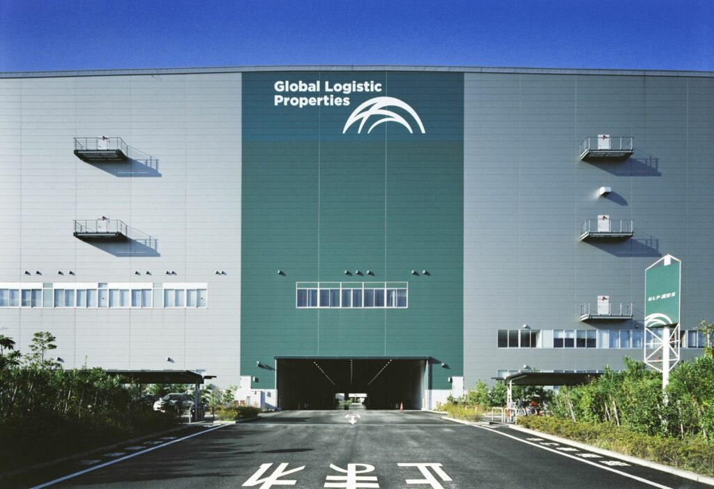 ‘Logistiek vastgoedbedrijf uit Singapore casht miljarden’ featured image