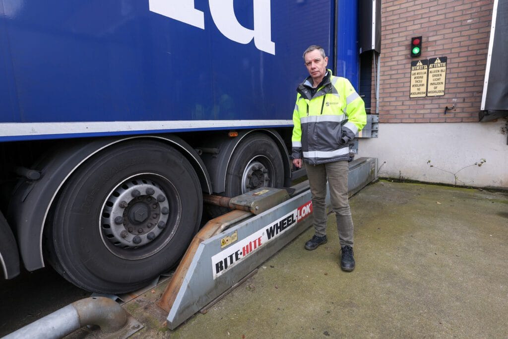 Zo, nu eerst een…veilig laadperron! featured image