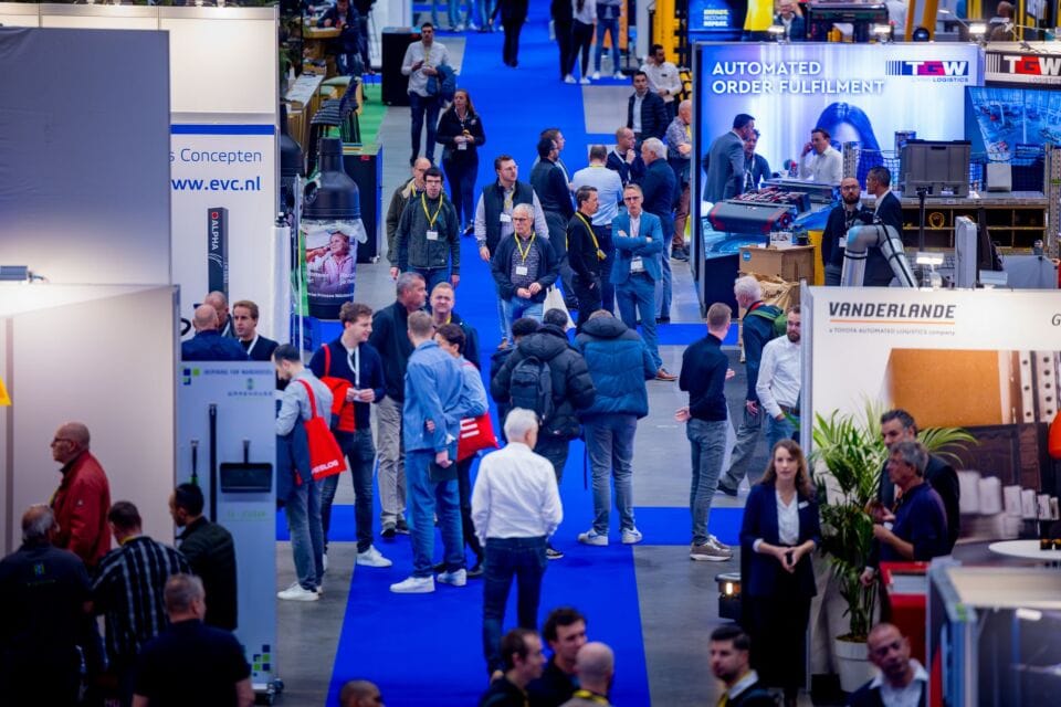 Robotprimeur, AI en cyberweerbaarheid domineren ICT&Logistiek en Logistica Next 2025 featured image