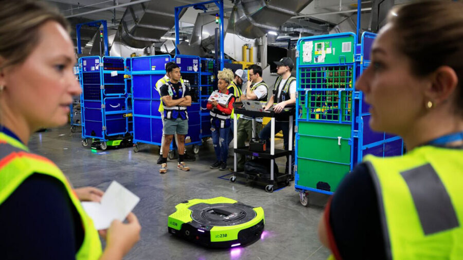amazon robots